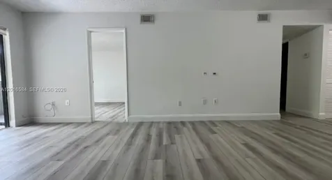 8885 Fontainebleau Boulevard Miami FL 33172