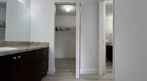 8885 Fontainebleau Boulevard Miami FL 33172