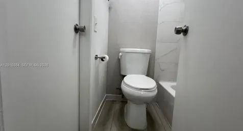 8885 Fontainebleau Boulevard Miami FL 33172