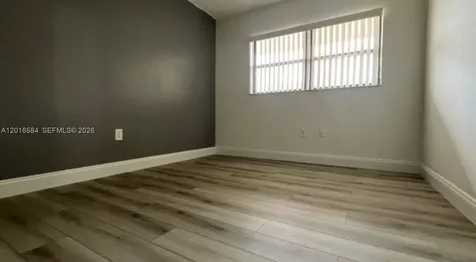 8885 Fontainebleau Boulevard Miami FL 33172