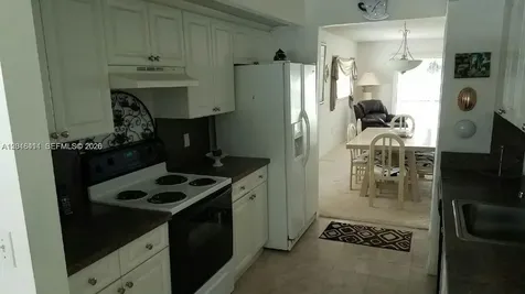 550 SW 137th Avenue Pembroke Pines FL 33027