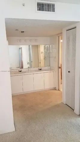 550 SW 137th Avenue Pembroke Pines FL 33027