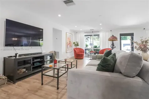 1705 NE 24th Street Wilton Manors FL 33305