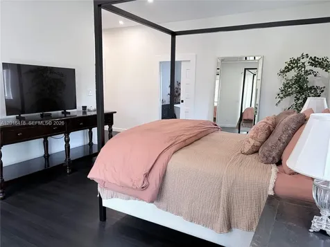 1705 NE 24th Street Wilton Manors FL 33305