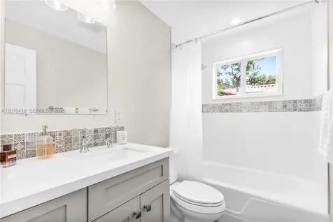 1705 NE 24th Street Wilton Manors FL 33305