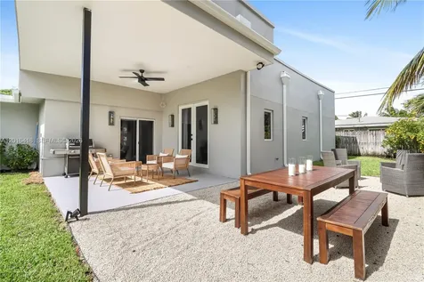 1705 NE 24th Street Wilton Manors FL 33305
