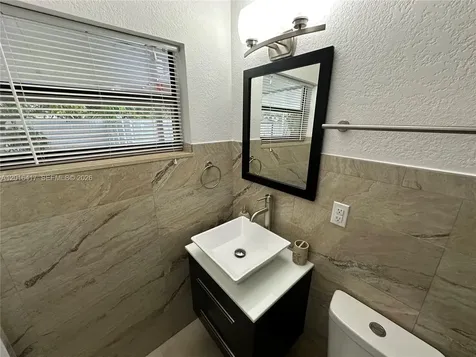 15640 SW 102nd Place Miami FL 33157