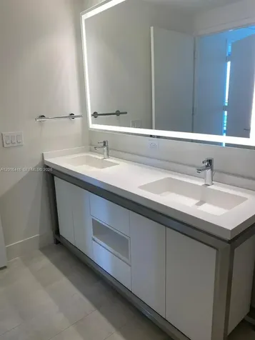 2000 Metropica Way Sunrise FL 33323