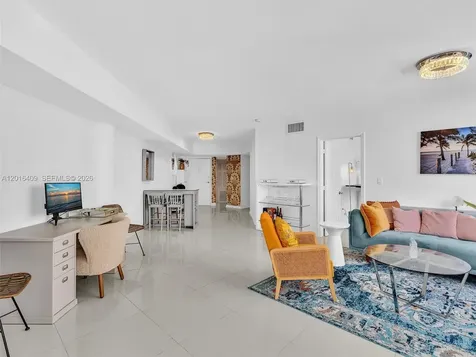 825 Brickell Bay Drive Miami FL 33131