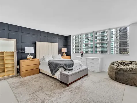 825 Brickell Bay Drive Miami FL 33131