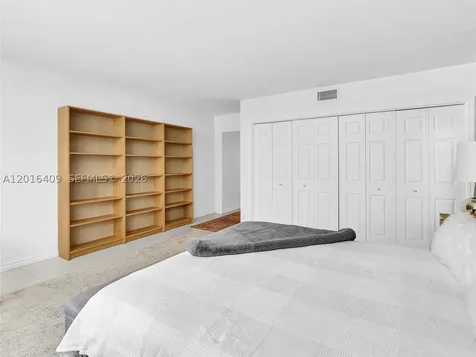 825 Brickell Bay Drive Miami FL 33131