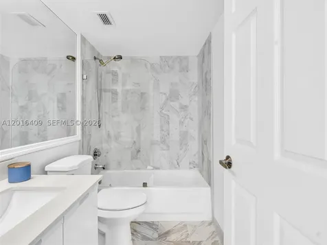 825 Brickell Bay Drive Miami FL 33131