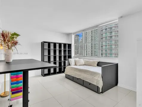 825 Brickell Bay Drive Miami FL 33131
