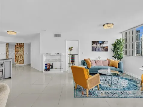 825 Brickell Bay Drive Miami FL 33131