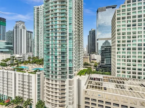 825 Brickell Bay Drive Miami FL 33131