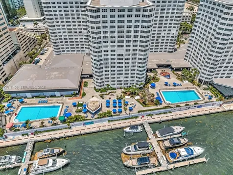 825 Brickell Bay Drive Miami FL 33131