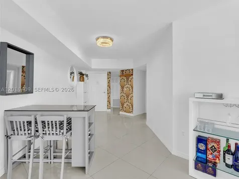 825 Brickell Bay Drive Miami FL 33131