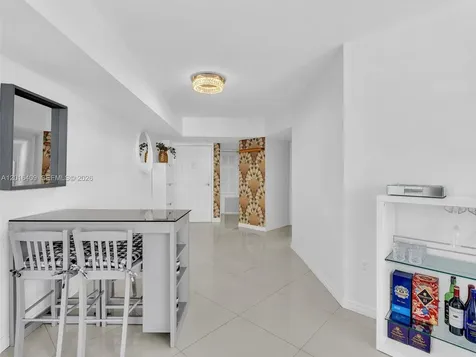 825 Brickell Bay Drive Miami FL 33131