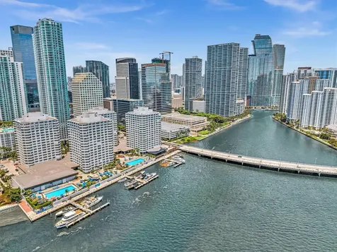 825 Brickell Bay Drive Miami FL 33131