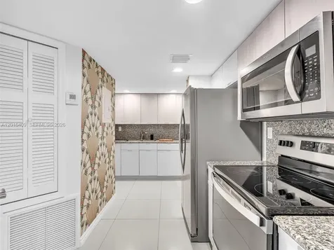 825 Brickell Bay Drive Miami FL 33131