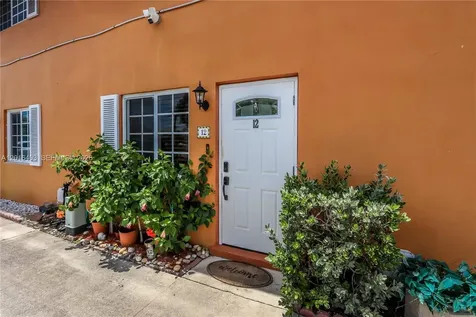 2200 Monroe Street Hollywood FL 33020