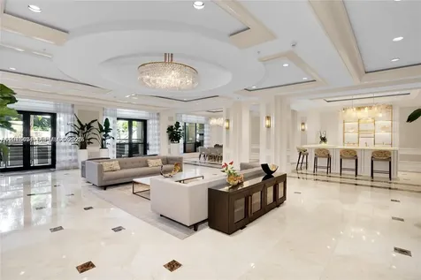 3400 SW 27th Avenue Miami FL 33133