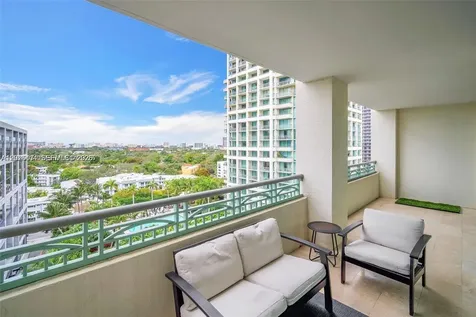 3400 SW 27th Avenue Miami FL 33133