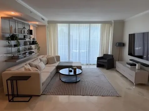 3400 SW 27th Avenue Miami FL 33133