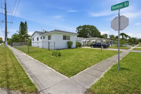 2300 N 57th Terrace Hollywood FL 33021