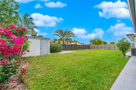 10731 SW 28th Street Miami FL 33165