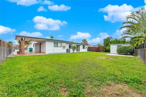 10731 SW 28th Street Miami FL 33165