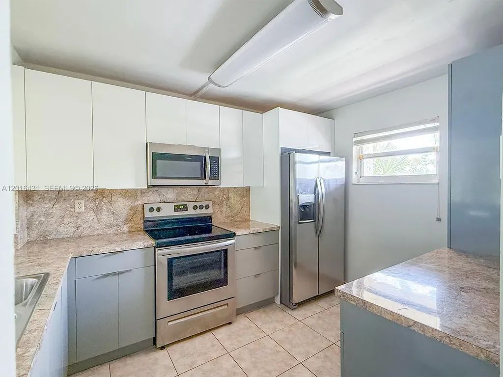 1100 NW 87th Avenue Coral Springs FL 33071