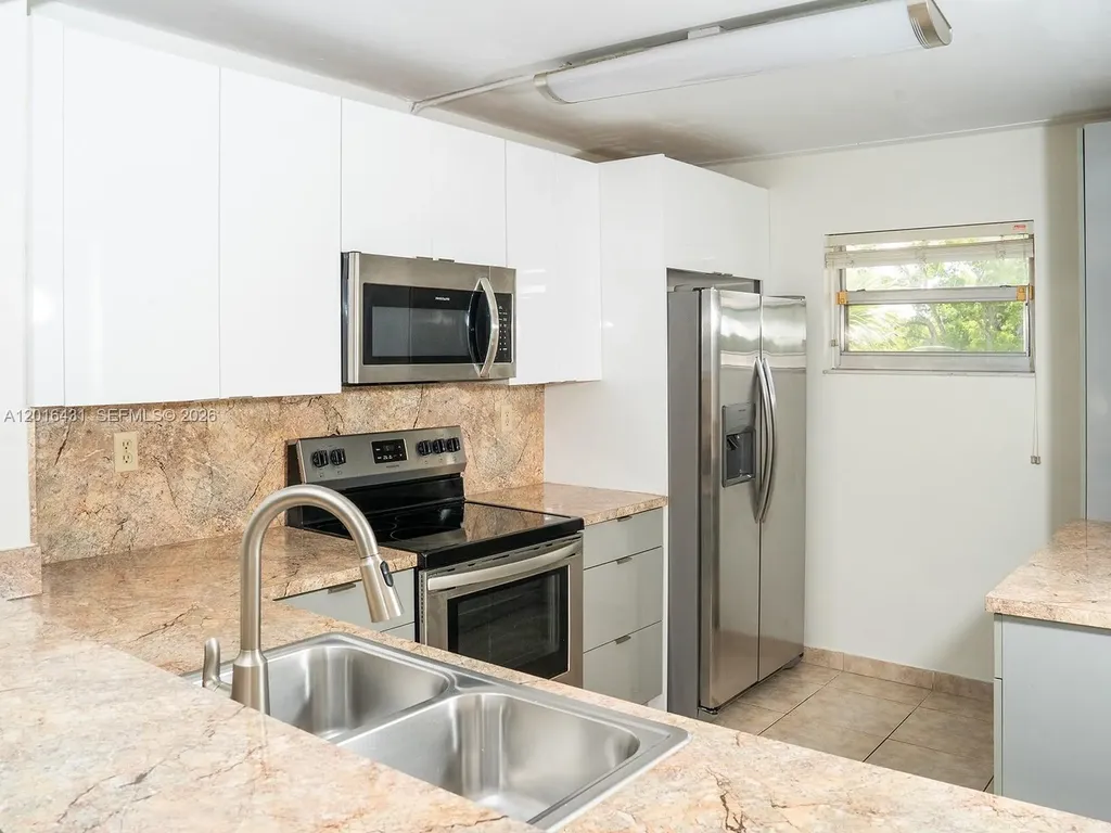 1100 NW 87th Avenue Coral Springs FL 33071