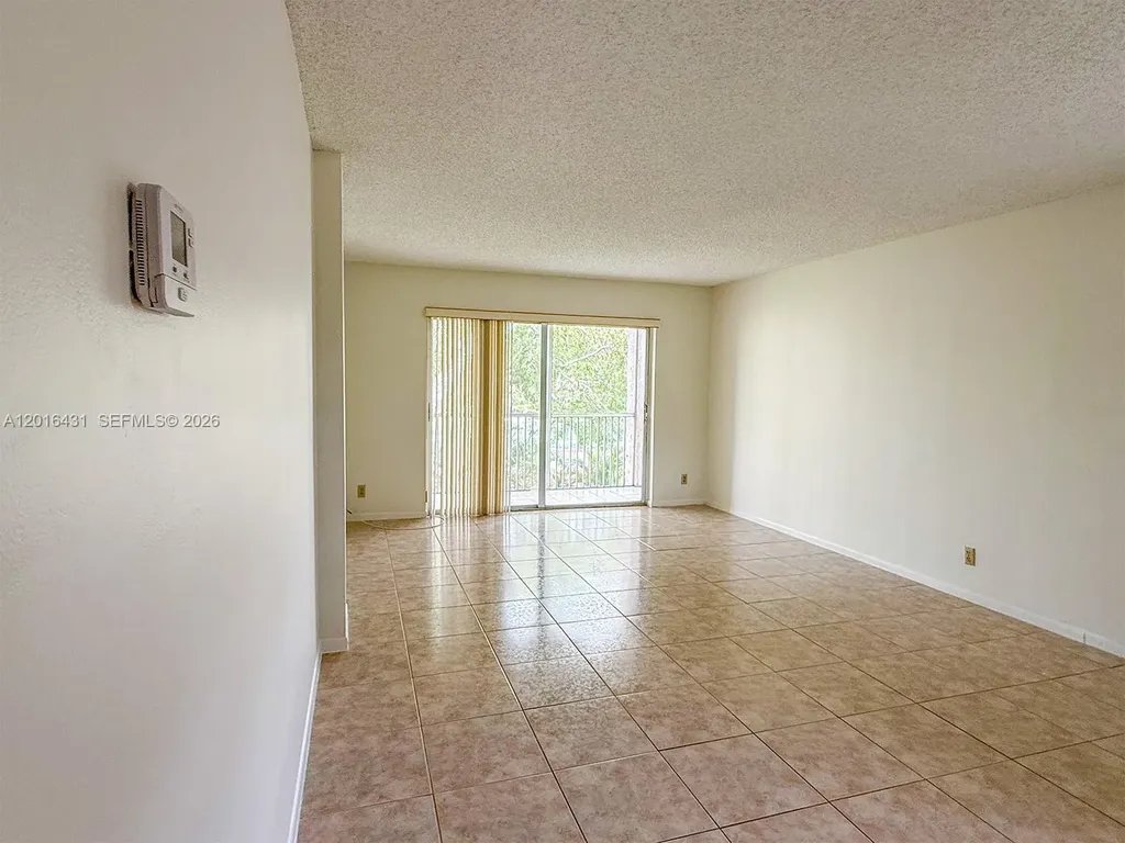 1100 NW 87th Avenue Coral Springs FL 33071