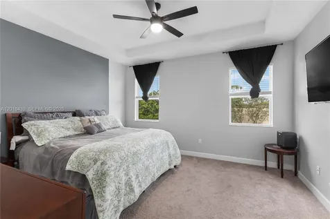 4813 NW 48th Terrace Tamarac FL 33319