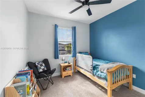 4813 NW 48th Terrace Tamarac FL 33319