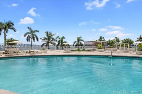 1541 Brickell Avenue Miami FL 33129