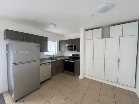 920 SE 2nd Avenue Hallandale Beach FL 33009