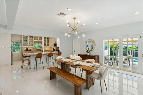 7511 Miami View Drive North Bay Village FL 33141