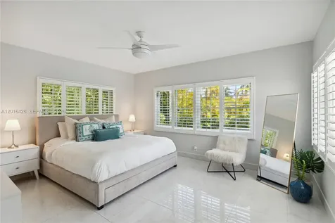 7511 Miami View Drive North Bay Village FL 33141