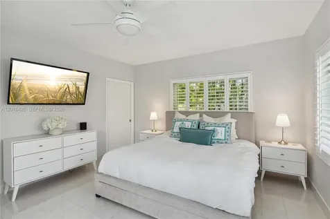 7511 Miami View Drive North Bay Village FL 33141