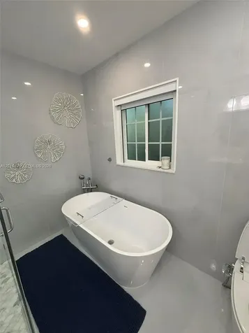 7511 Miami View Drive North Bay Village FL 33141