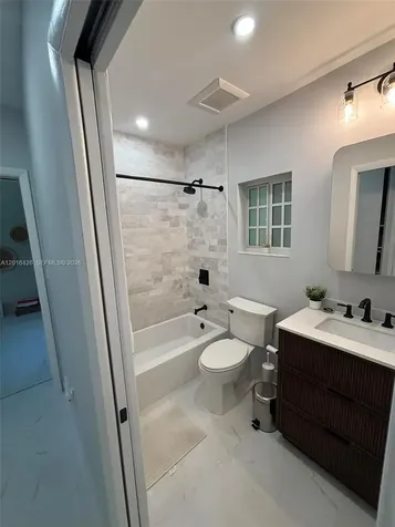 7511 Miami View Drive North Bay Village FL 33141