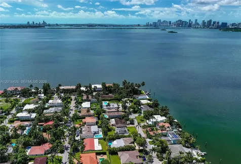 7511 Miami View Drive North Bay Village FL 33141