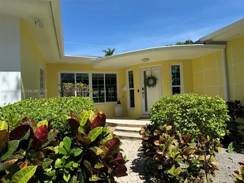 7511 Miami View Drive North Bay Village FL 33141