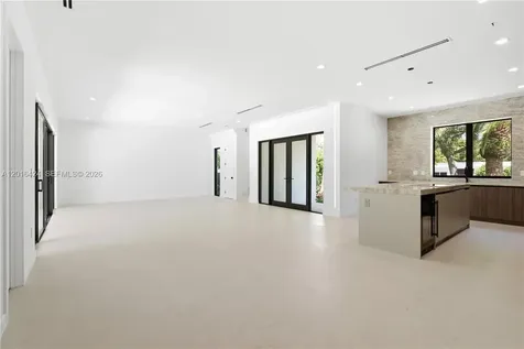1940 Alamanda Drive North Miami FL 33181