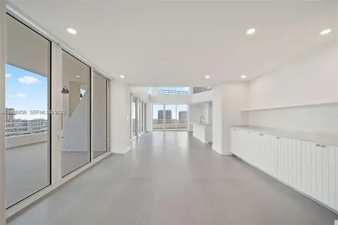 555 NE 34th Street Miami FL 33137