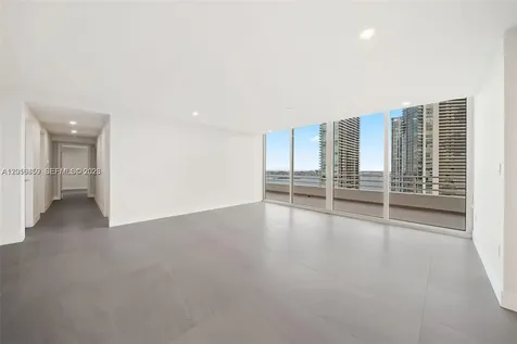 555 NE 34th Street Miami FL 33137