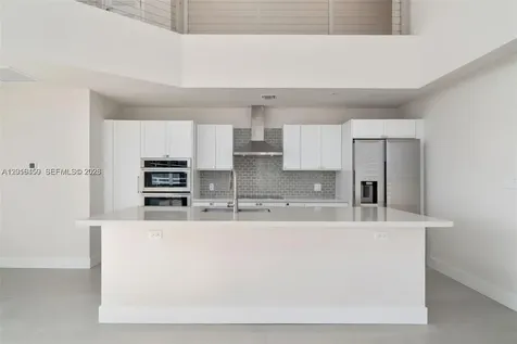 555 NE 34th Street Miami FL 33137