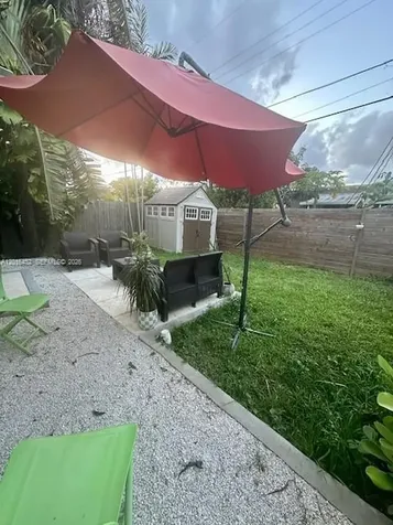 Miami FL 33161